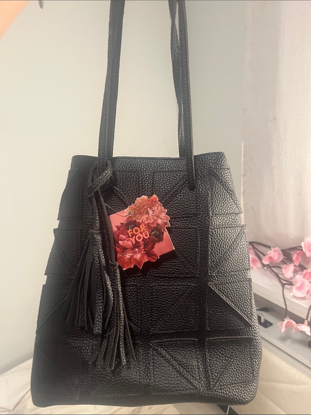 Vintage Black Bucket Tote Bag with Tassel Keychain